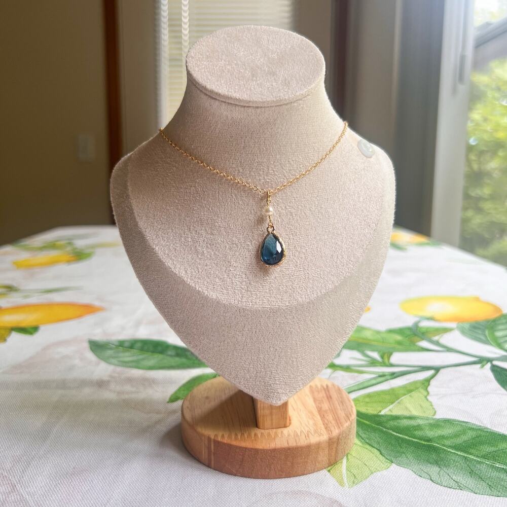 Blue Topaz Sapphire Crystal Glass Pearl Necklace, Bridgerton Jewelry Romantic